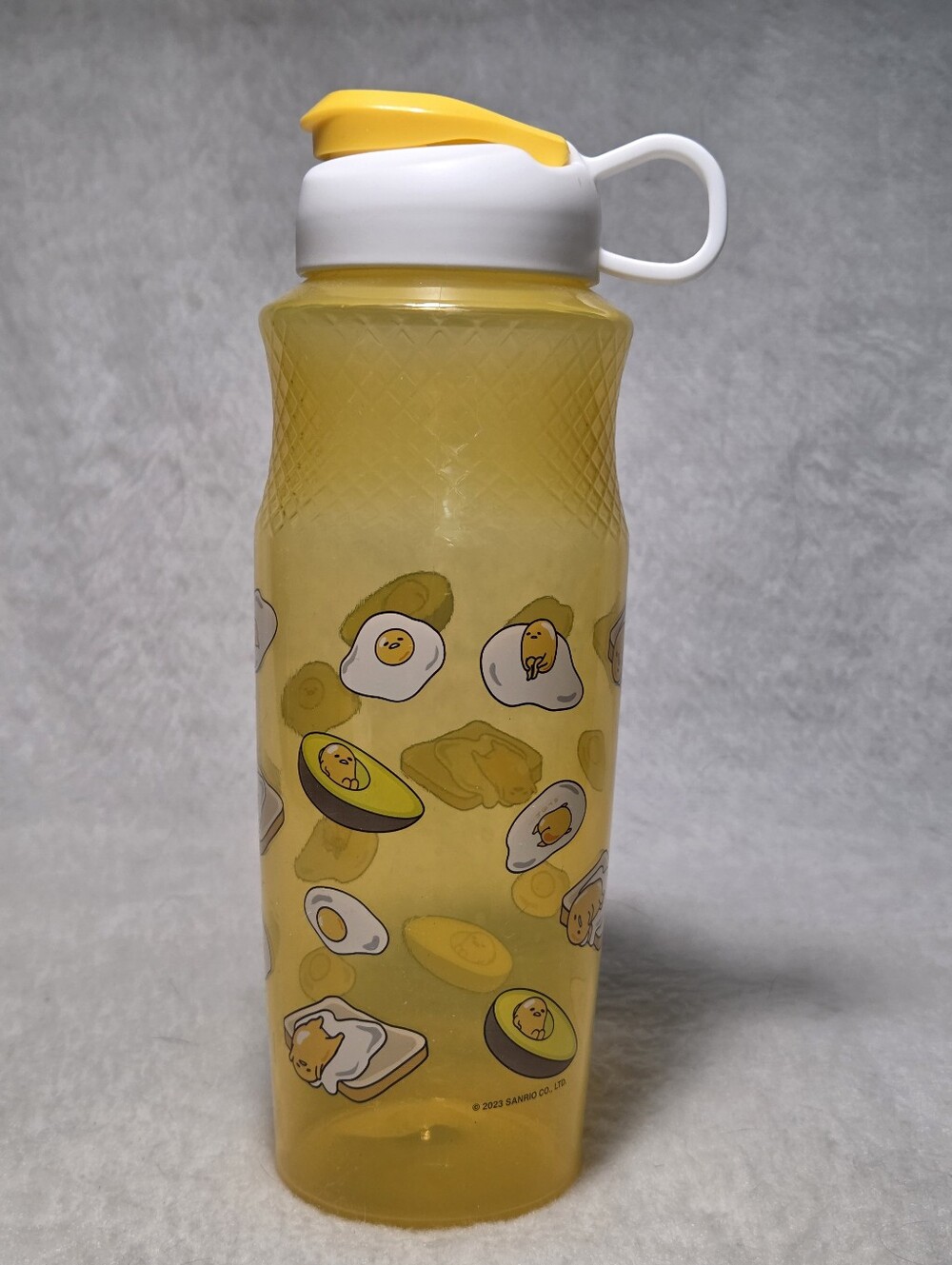 zak! Sanrio Gudetama Water Bottle 30oz Dishwasher Safe BPA Free